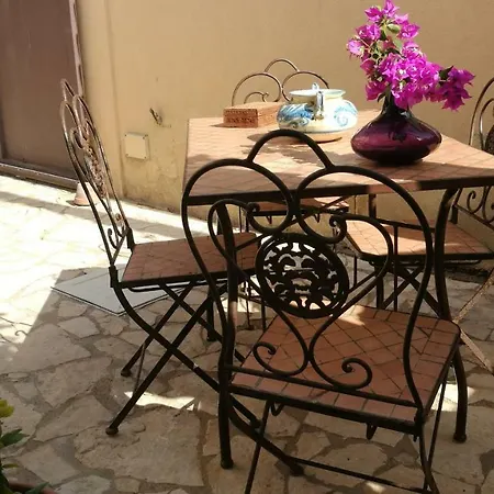 Letizia Apartmán *